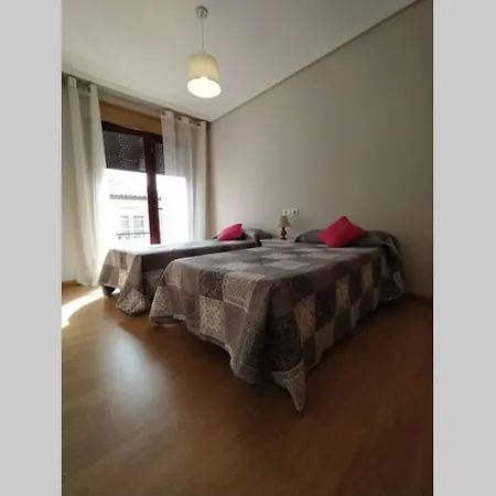 Apartamento O Reghino アパート *